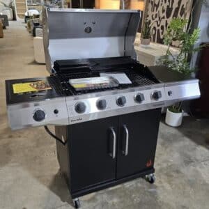 Charbroil Perfromance 5-Burner Propane Gas Grill