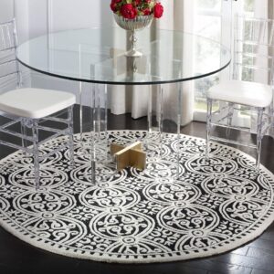 Safavieh 10' Round Wool Rug