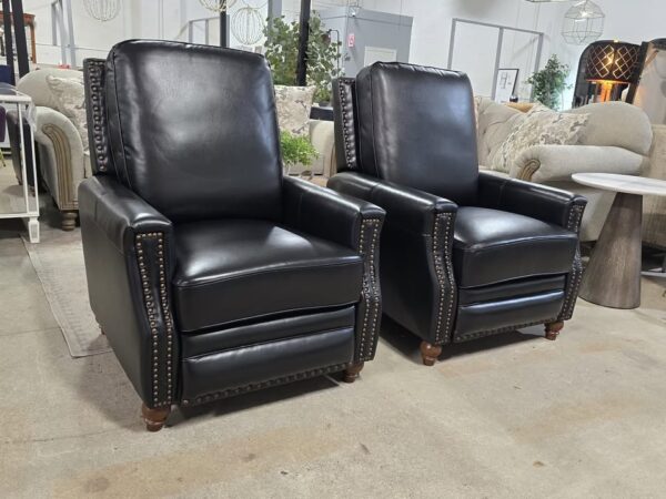 Set of 2 Black Genuine Leather Recliners