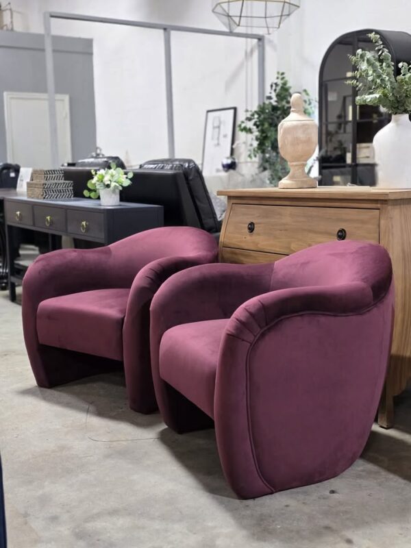Set of 2 Velvet Accent Chairs