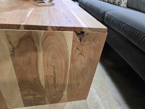 Delondo Solid Wood Coffee Table - Image 4