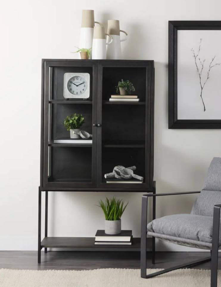 Mercana Arelius Display Cabinet