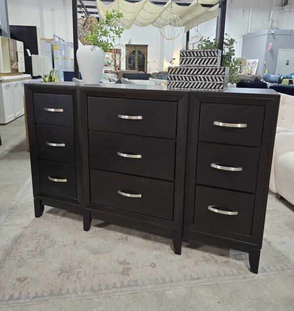 Brown 9 Drawer Dresser