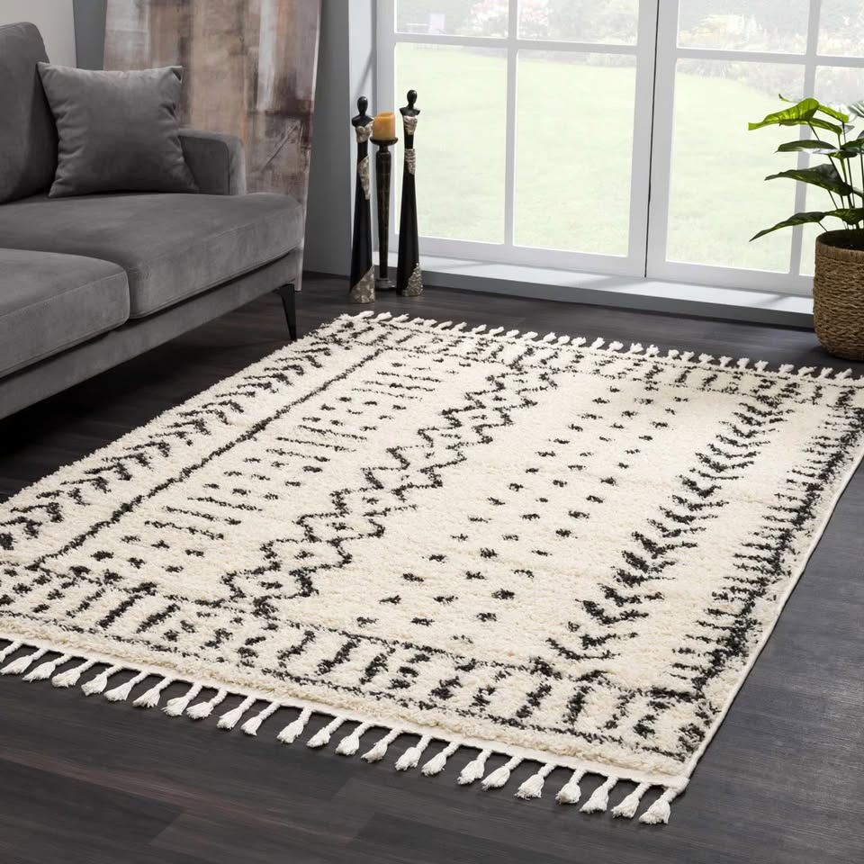 9' x 12' Adein Farmhouse Shaggy Rug - Image 9
