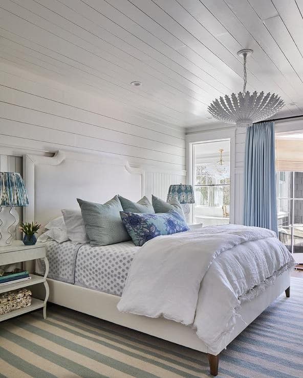 Visual Comfort Hampton LARGE Chandelier - Image 6