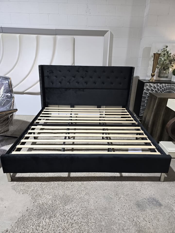 KING Black Velvet Platform Bed - Image 3