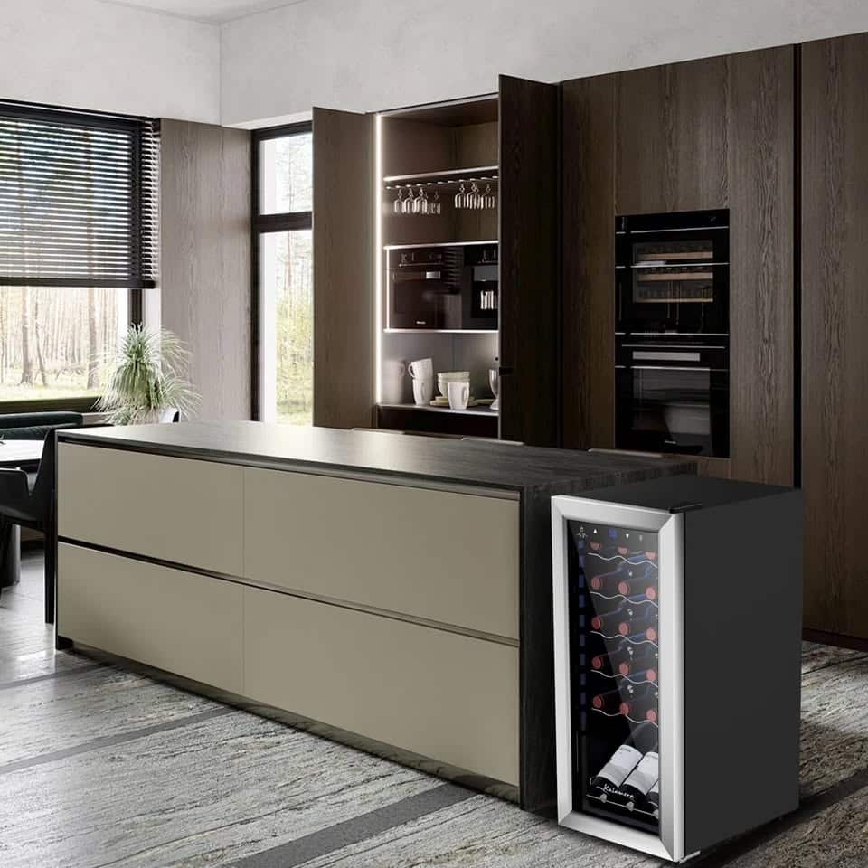 18-Bottle Free Standing Compressor Wine Cooler - Image 5