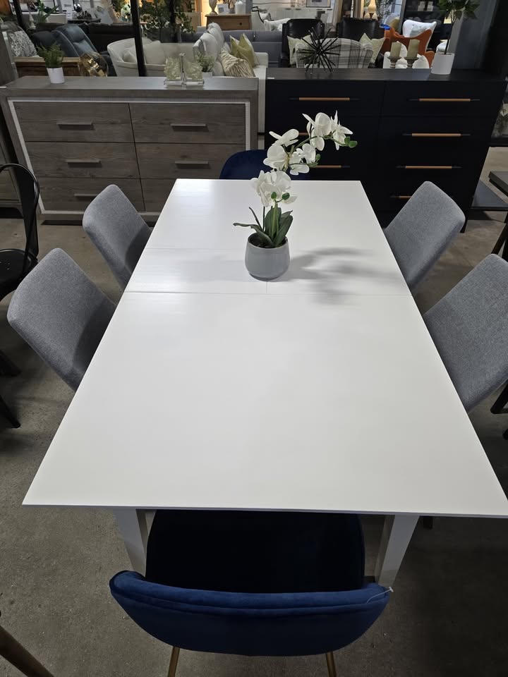 White Solid Wood Extendable Dining Table - Image 4