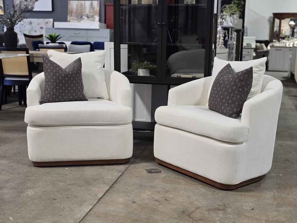 Set of 2 Ivory Swivel Accent Chairs - Image 5