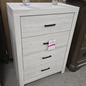 Axat 4 Drawer Dresser