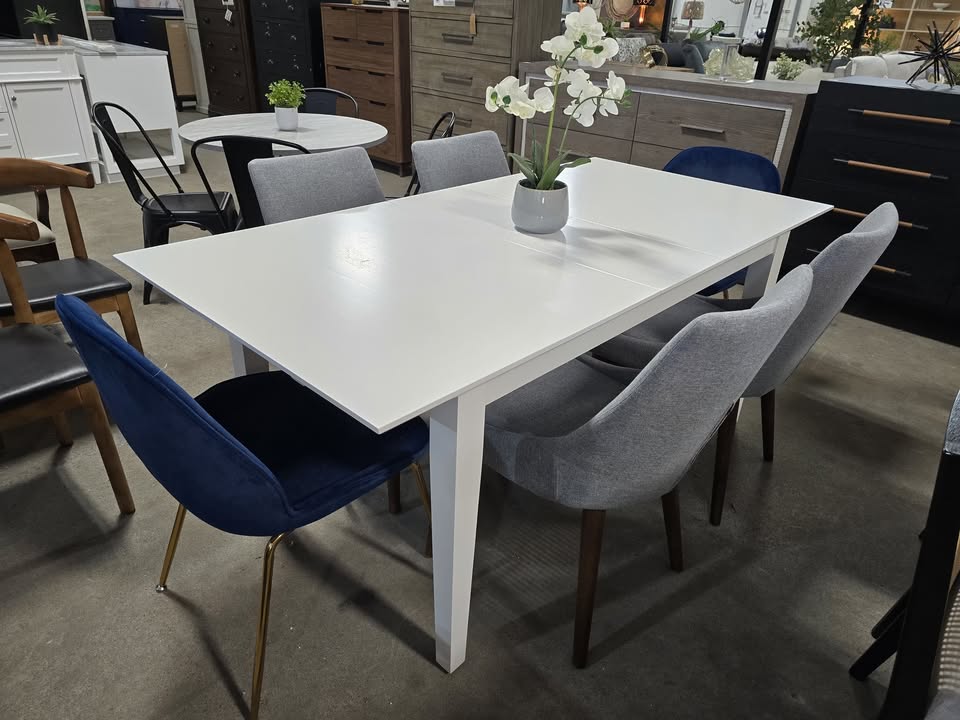 White Solid Wood Extendable Dining Table - Image 3