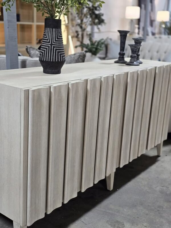 Bernhardt East Hampton Sideboard - Image 5