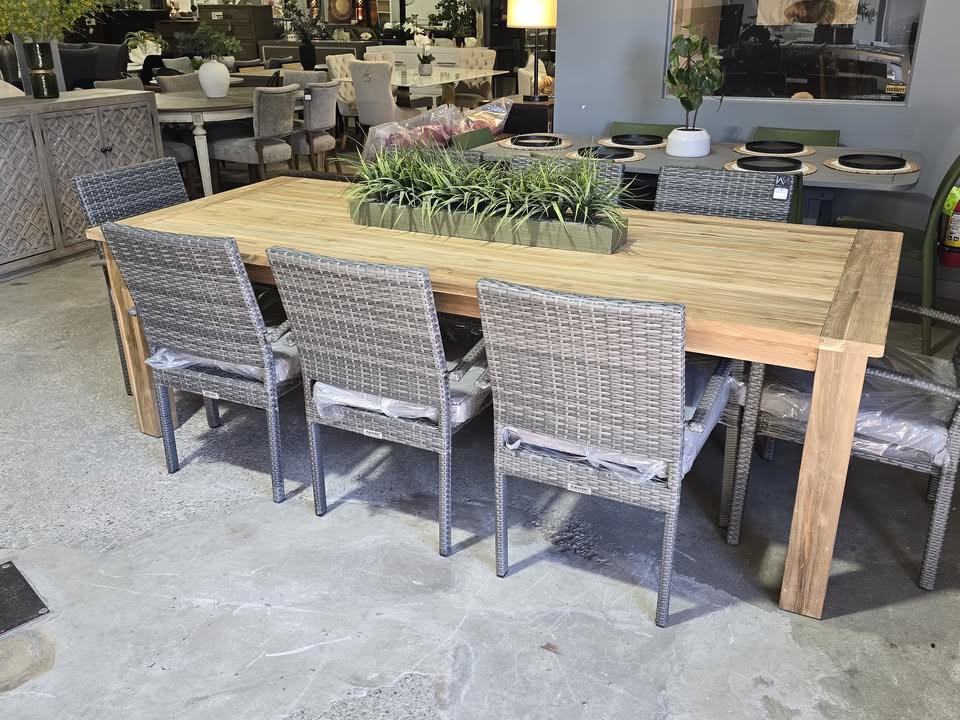 Morones Solid Teak Outdoor Patio Dining Table
