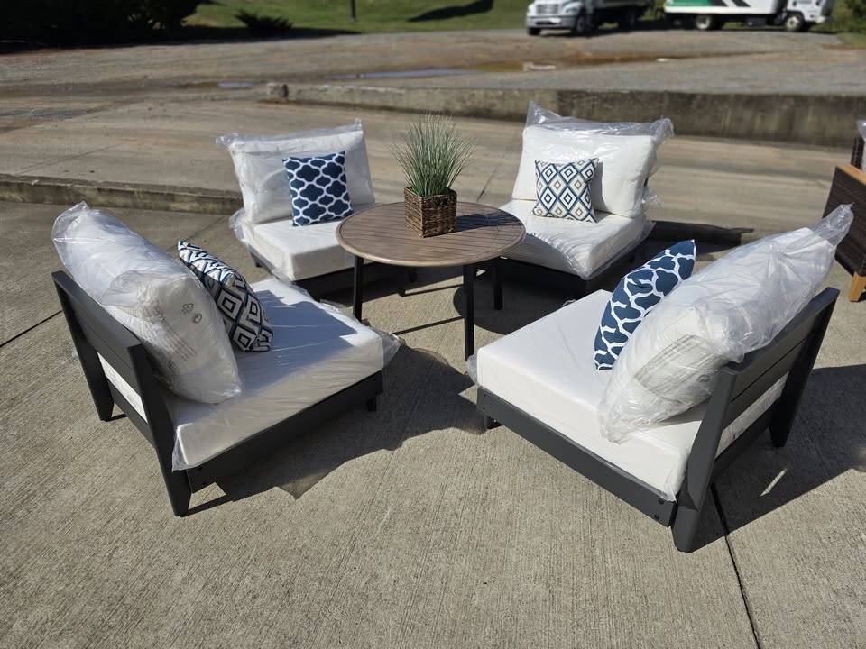 New! Set of 2 Armless Outdoor Club Chairs
