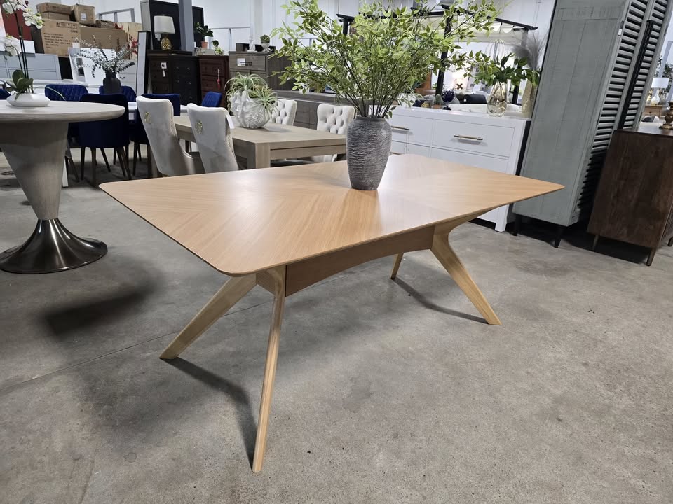 Oak Mid Century Modern Dining Table - Image 2