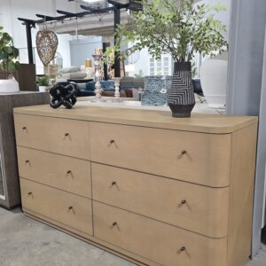 Lucie 6 Drawer Dresser *BRAND NEW*
