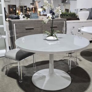 47" White Modern Dining Table